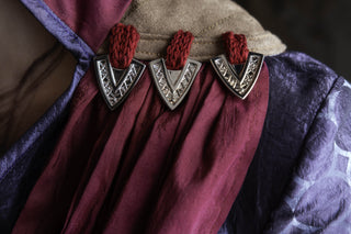 Gale's Robe Buckles [Silver] Jewelry cosplay DangerousLadies