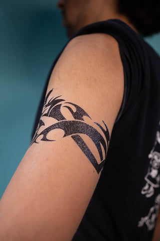 Leona Kingscholar's Bicep Tattoo Tattoos cosplay DangerousLadies