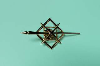 Maelle's Brooch [Brass + Gold] Jewelry cosplay DangerousLadies
