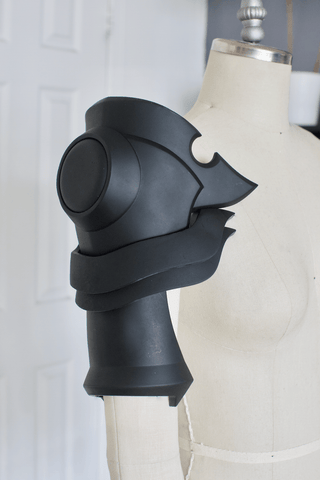 Ventus's Shoulder Pauldron [3D Print Files] 3D Files cosplay DangerousLadies