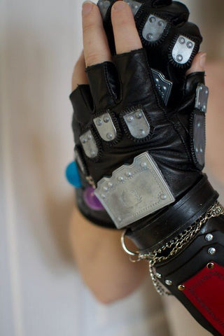 Tifa's Hand Armor [3D Print Files] 3D Files cosplay DangerousLadies